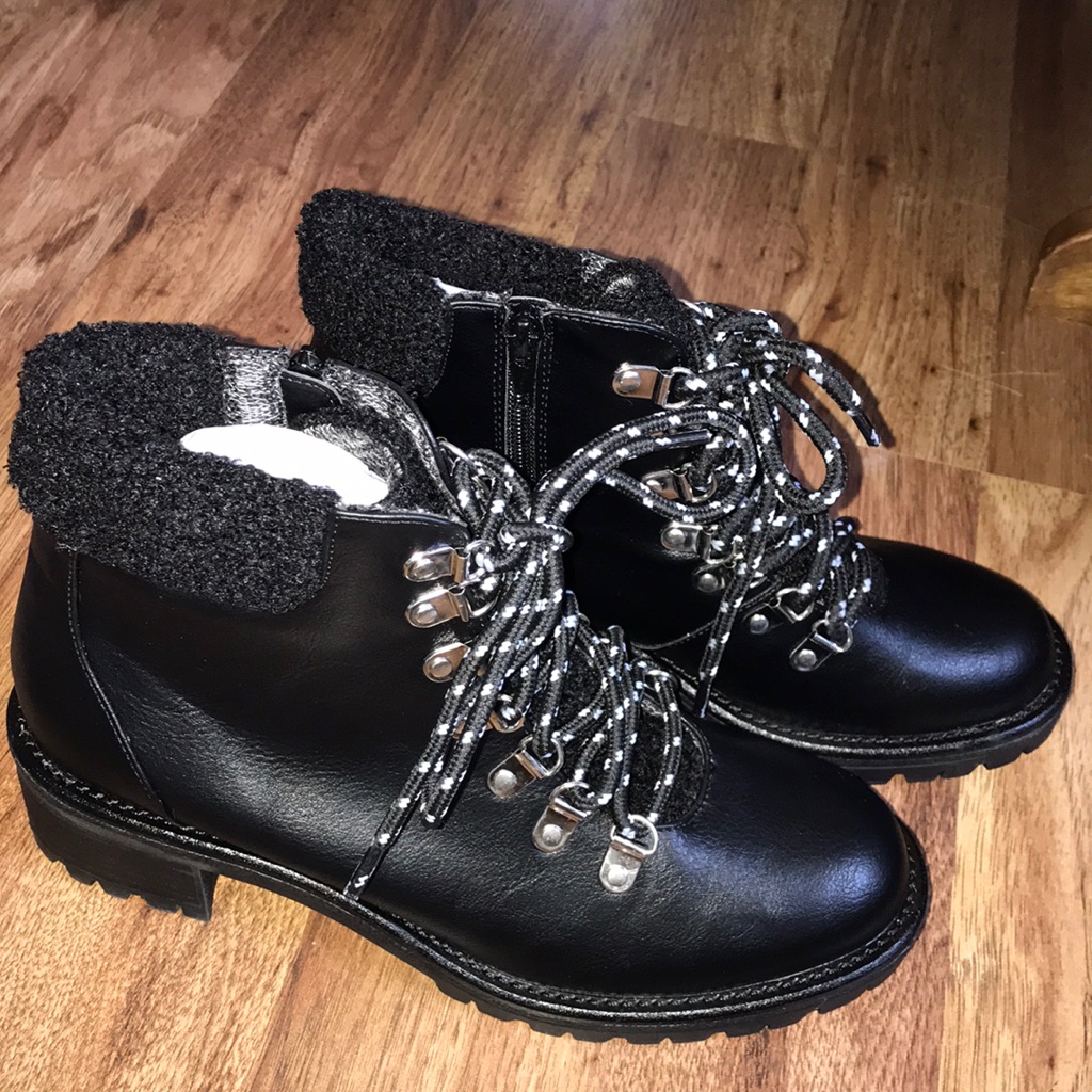 Design Lab Brand New Boots  Size 85